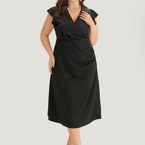 BloomChic Dresses & Skirts - BloomChic Black Midi Dress with Silver Sequin Detail Plus Size 1X